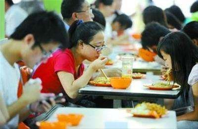 禁规培生进餐厅吃饭关于禁规培生进餐厅吃饭的思考与探讨