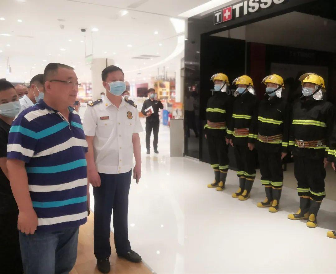 胖东来管理人员胖东来管理人员，揭秘背后的故事与经营之道